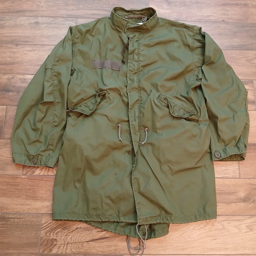 Vintage Extreme Cold Weather Parka Mens Large Green US Military Fishtail 80s